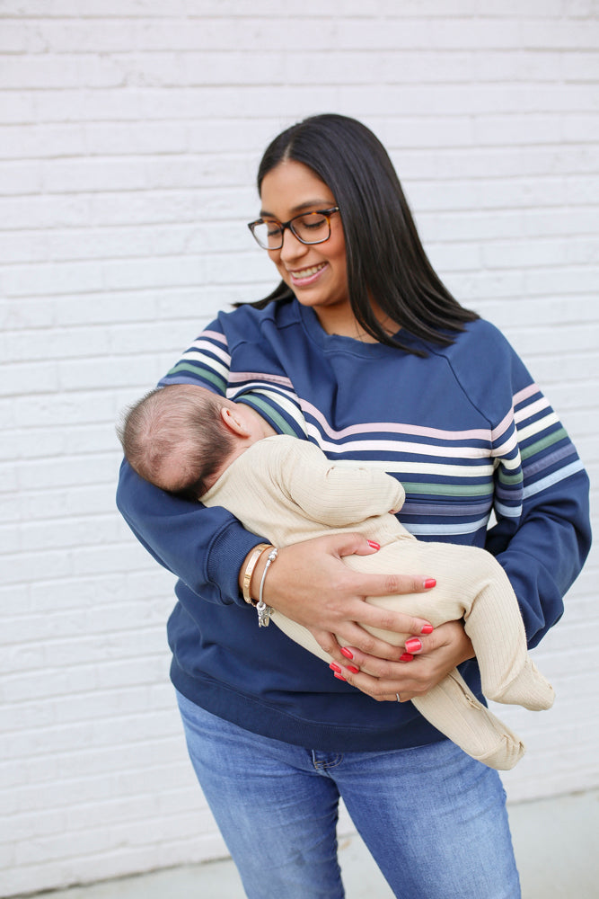 The Perfect Breastfeeding Top: Comfort, Style & Convenience