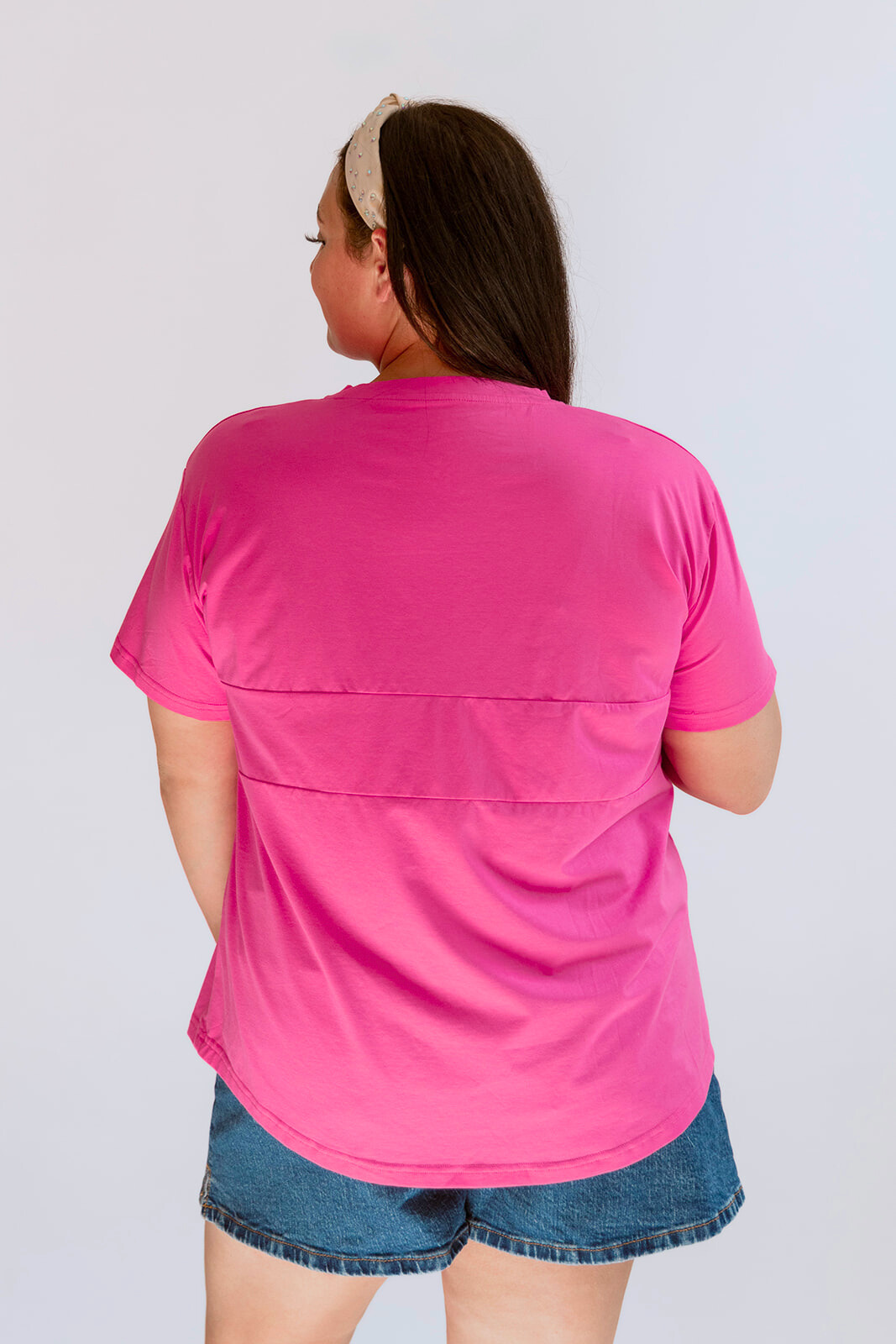 Classic Fit Invisible Zip Breastfeeding Tee