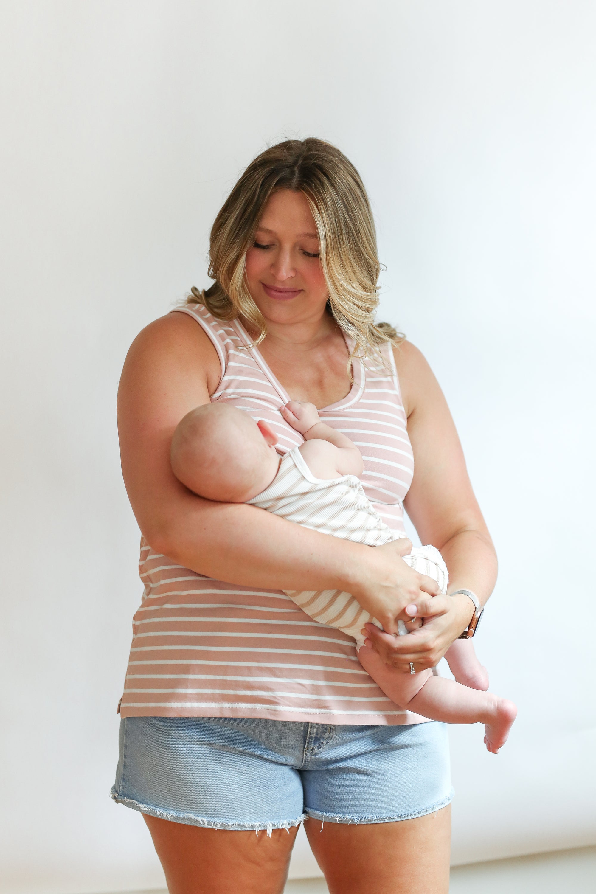 Invisible Zip Breastfeeding Tank Top