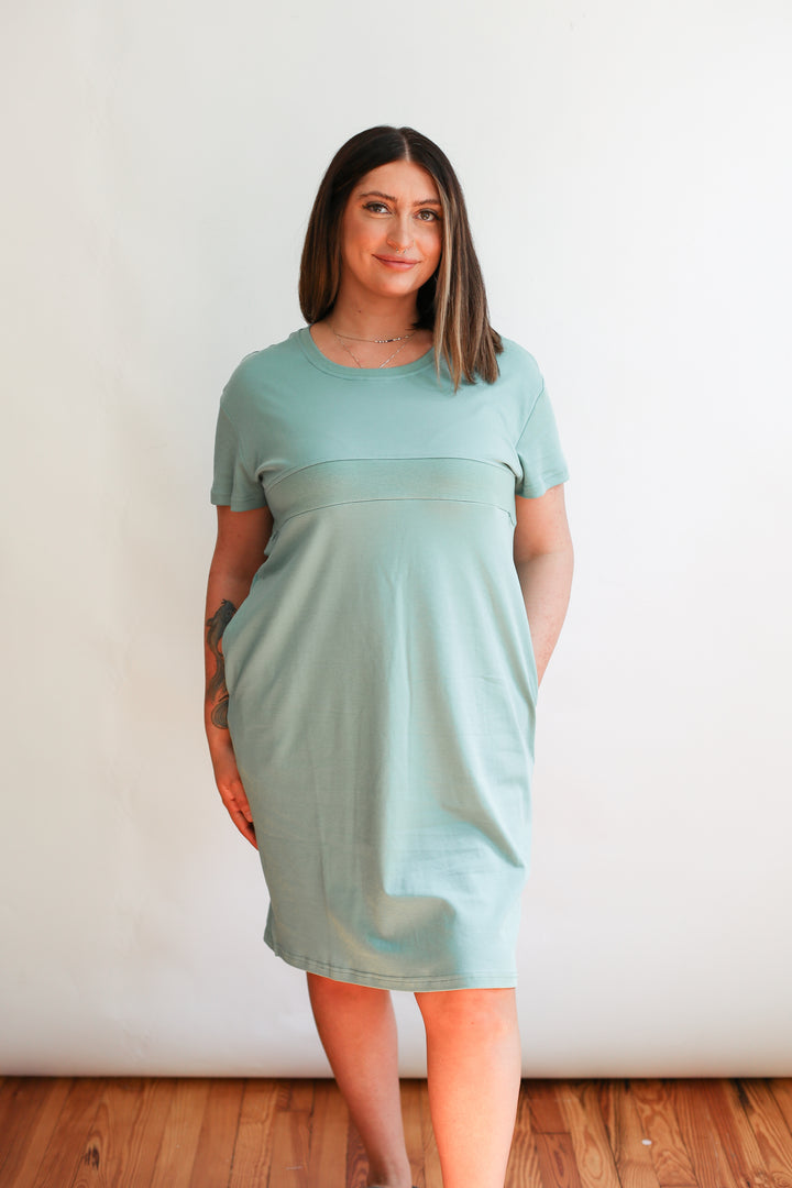 FINAL SALE - Breastfeeding Invisible Zipper T-Shirt Dress