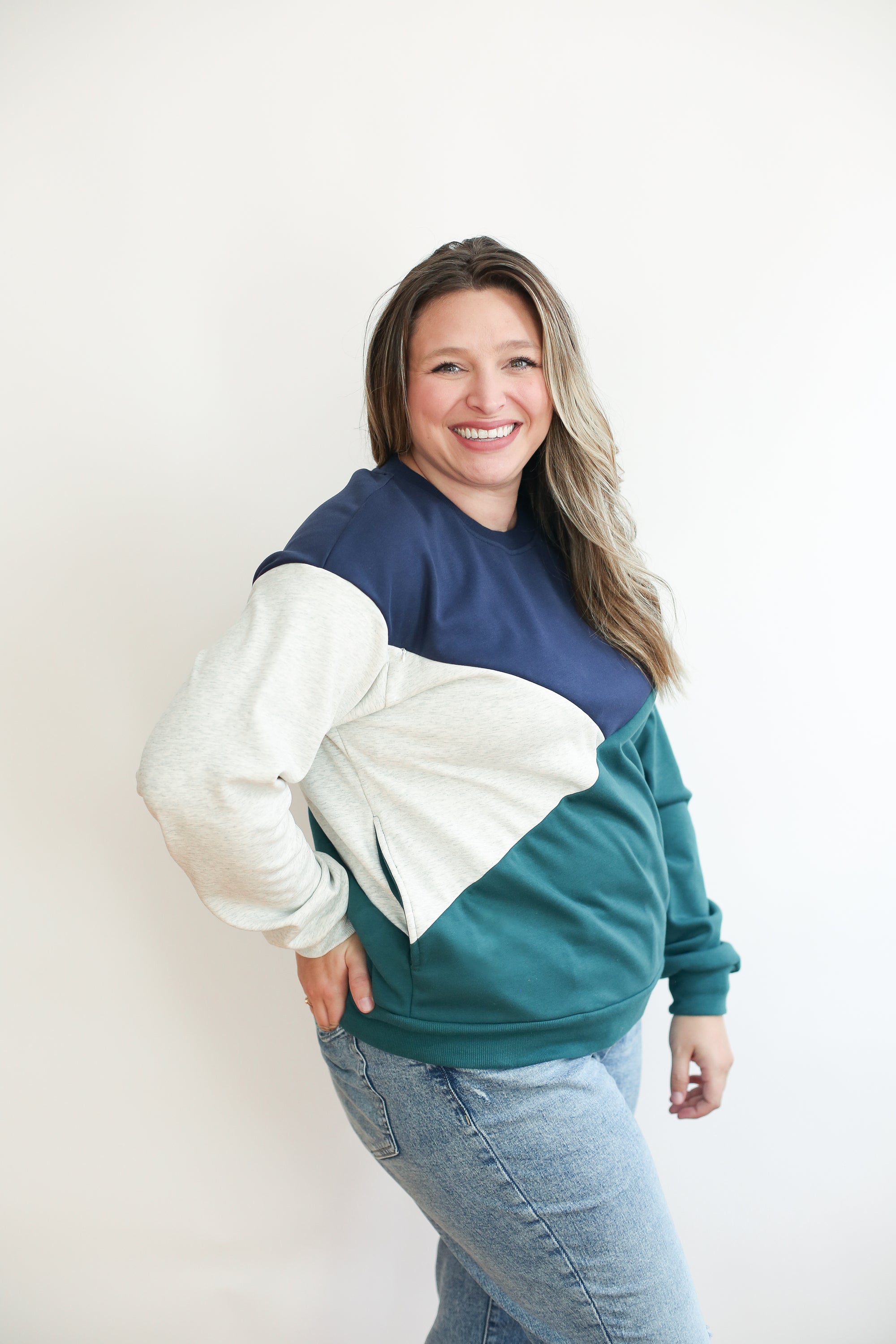 Velour Interior Diagonal Zip Breastfeeding Sweatshirt