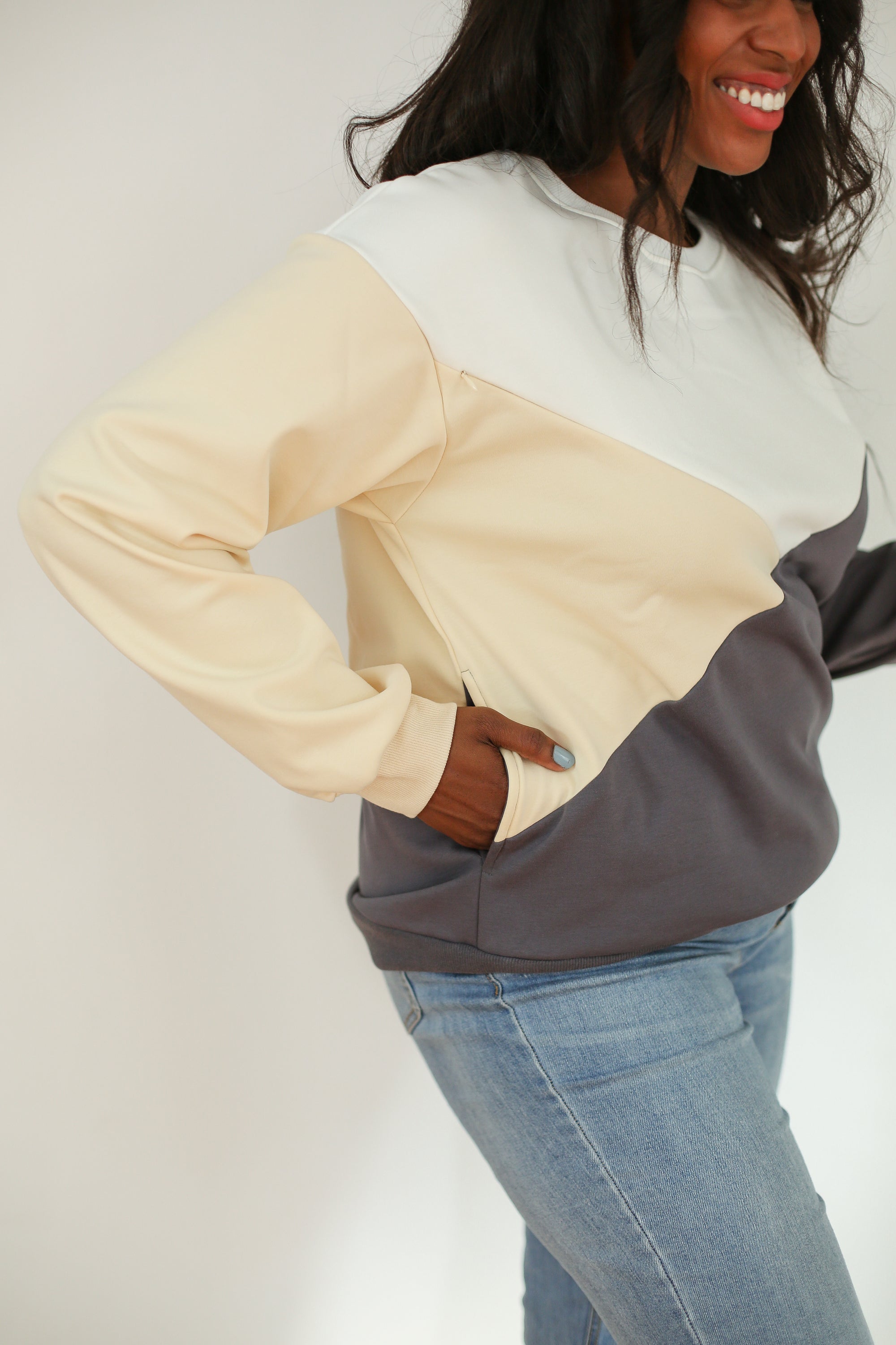 Velour Interior Diagonal Zip Breastfeeding Sweatshirt