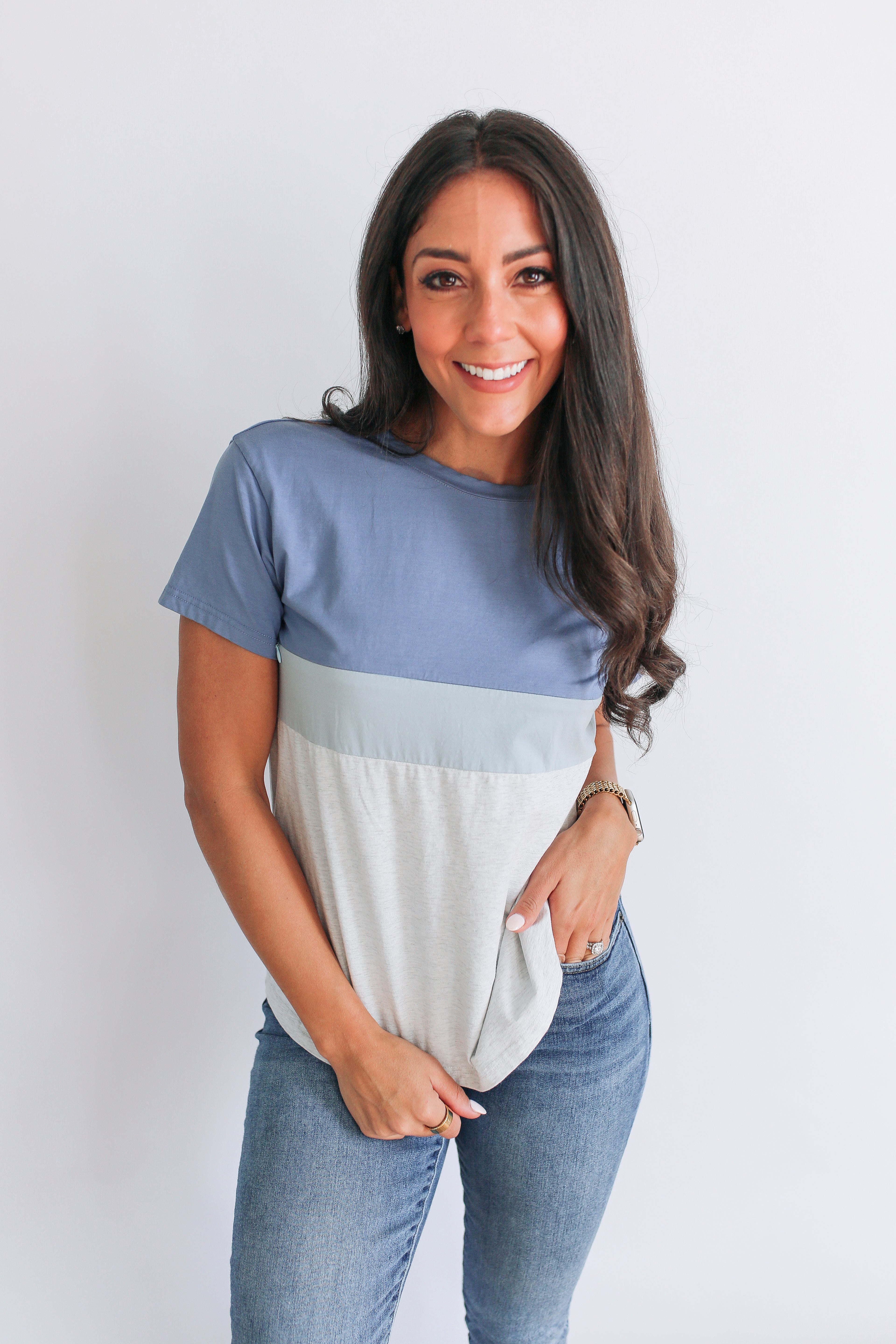 Full-Zip Breastfeeding Tee | Movemama Nursing Apparel