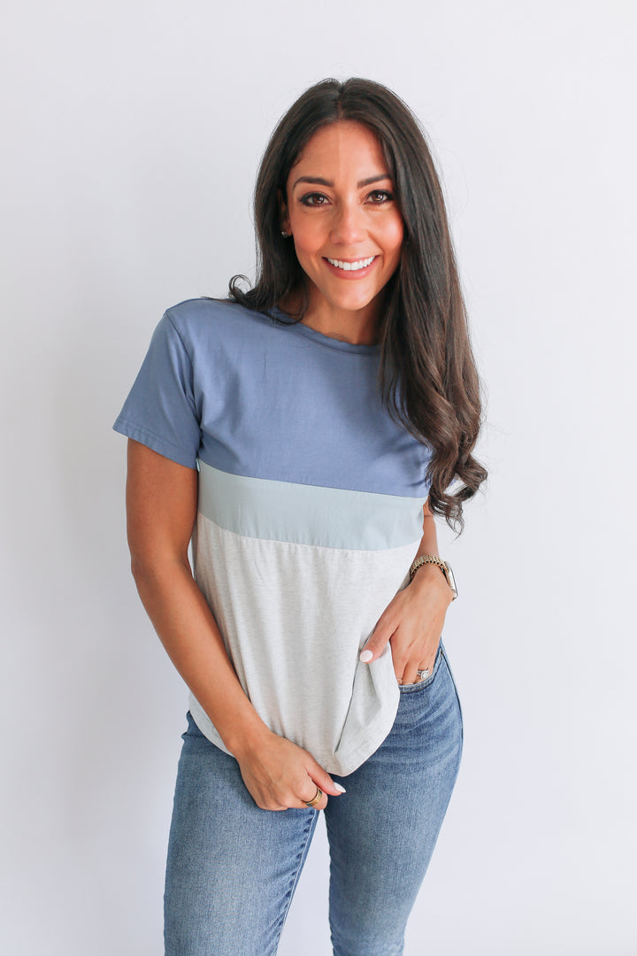 Classic Fit Invisible Zip Breastfeeding Tee