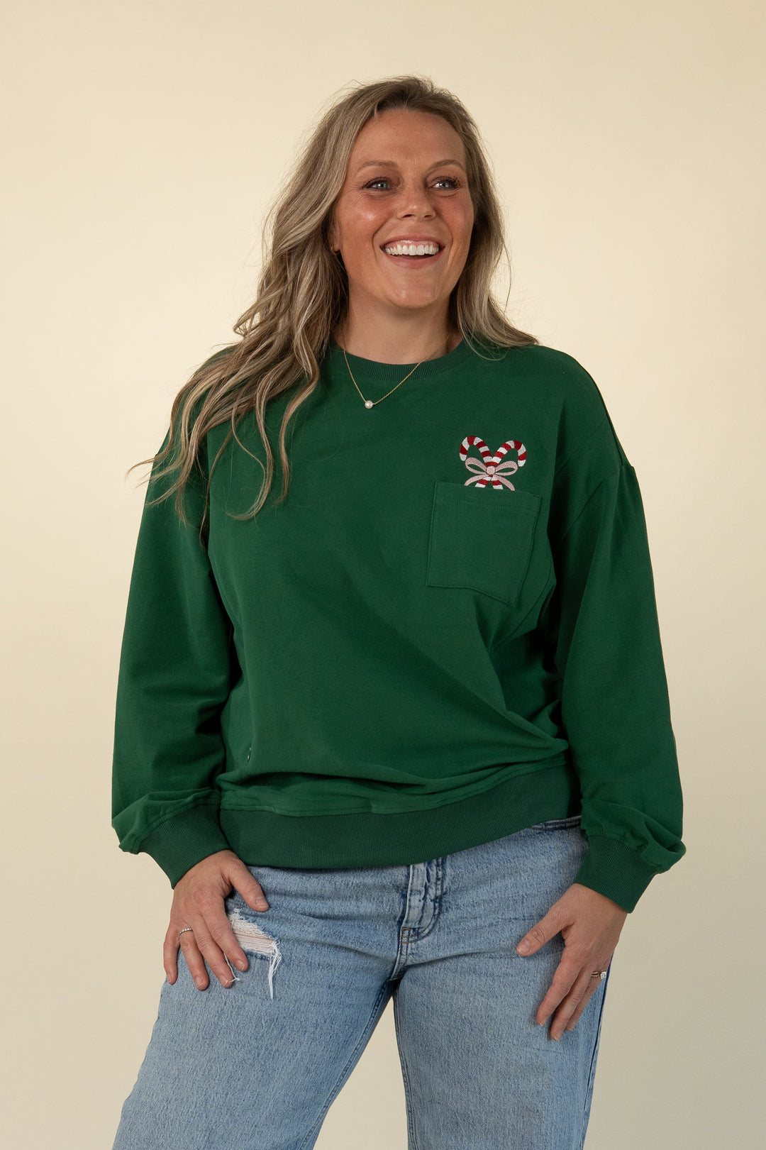 Holiday relaxed-fit breastfeeding sweatshirt in Forest Green – Movemama