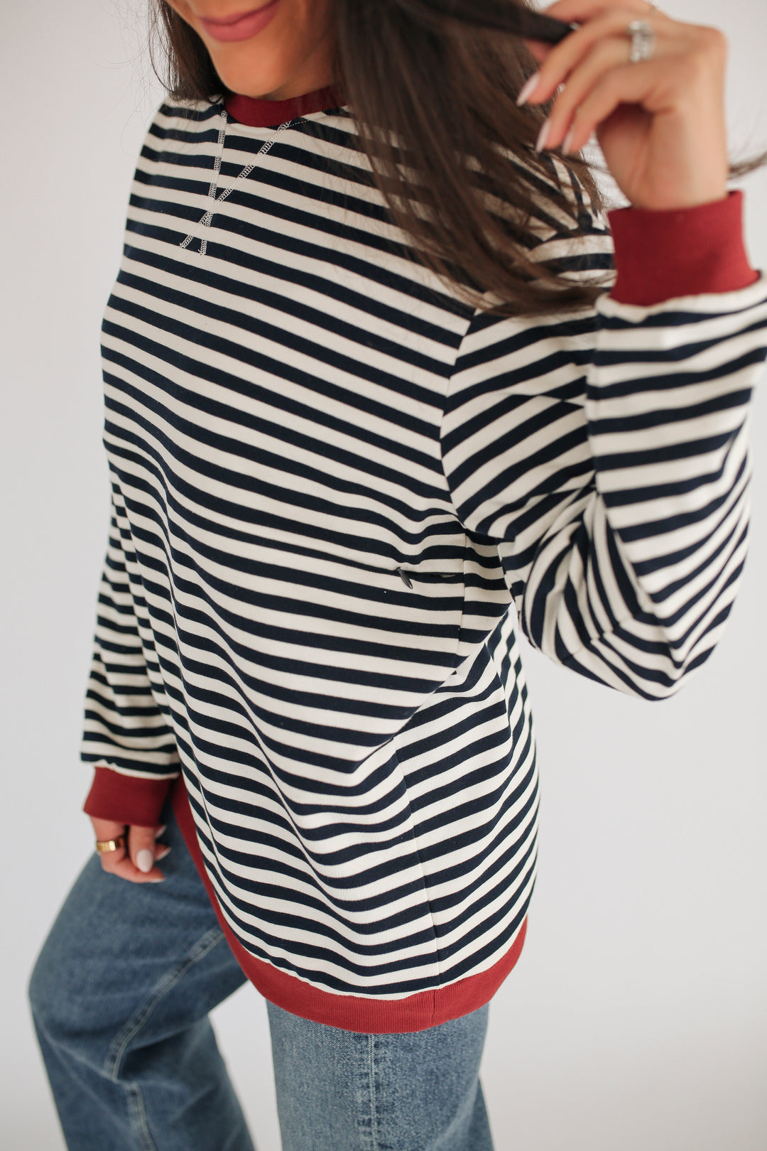 Oversized Fit Freestyle Stripe Breastfeeding Sweatshirt - EXTENDED CHART