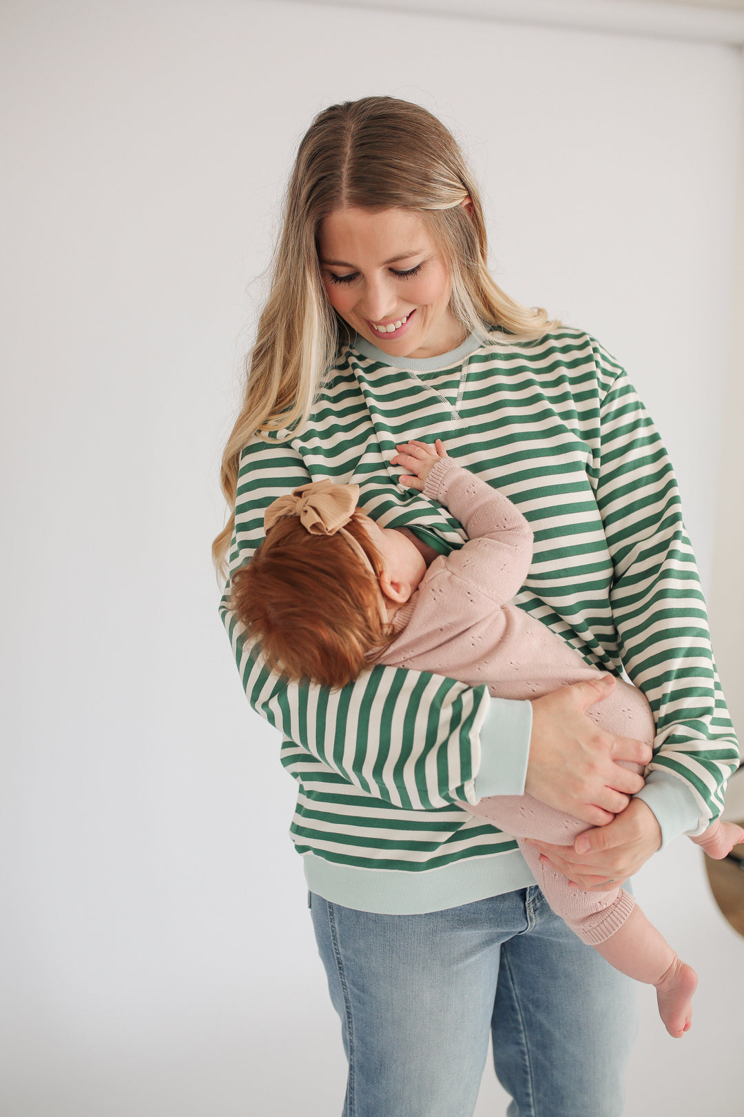 Oversized Fit Freestyle Stripe Breastfeeding Sweatshirt - EXTENDED CHART
