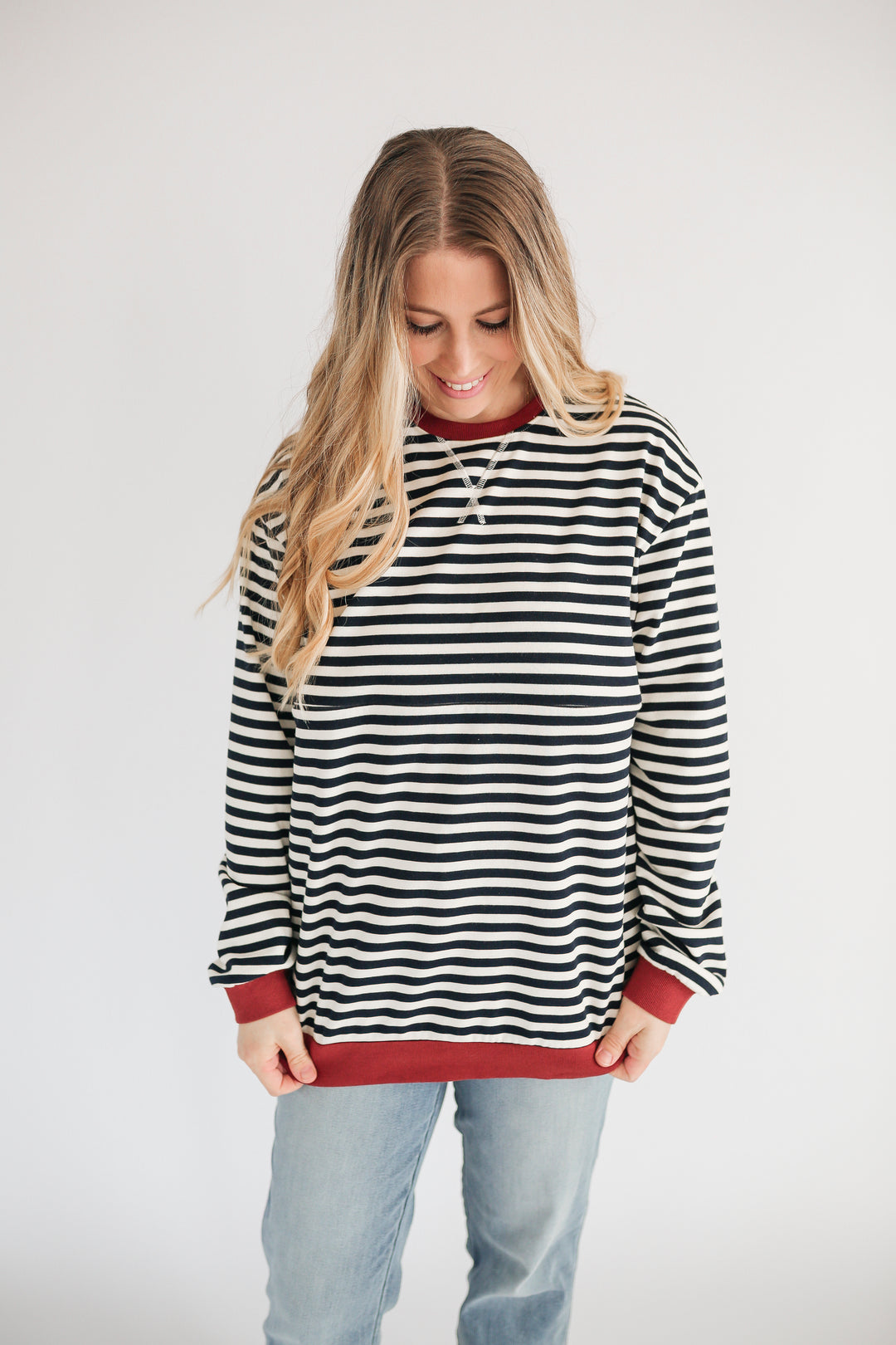 Oversized Fit Freestyle Stripe Breastfeeding Sweatshirt - EXTENDED CHART