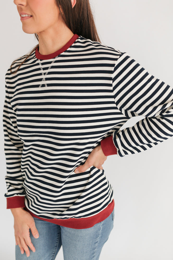 Oversized Fit Freestyle Stripe Breastfeeding Sweatshirt - EXTENDED CHART