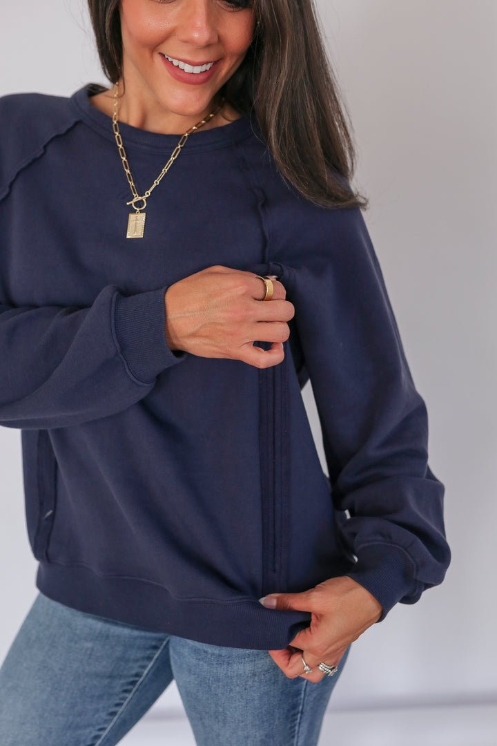 Big Hug Vertical Zip Breastfeeding Crewneck