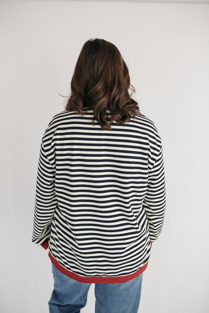Oversized Fit Freestyle Stripe Breastfeeding Sweatshirt - EXTENDED CHART