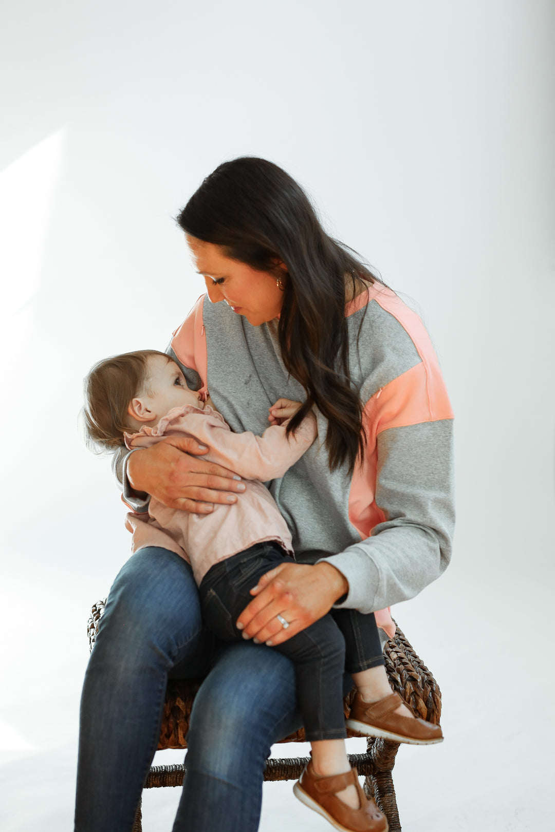 FINAL SALE Colorblock Nursing Lightweight Sweatshirt