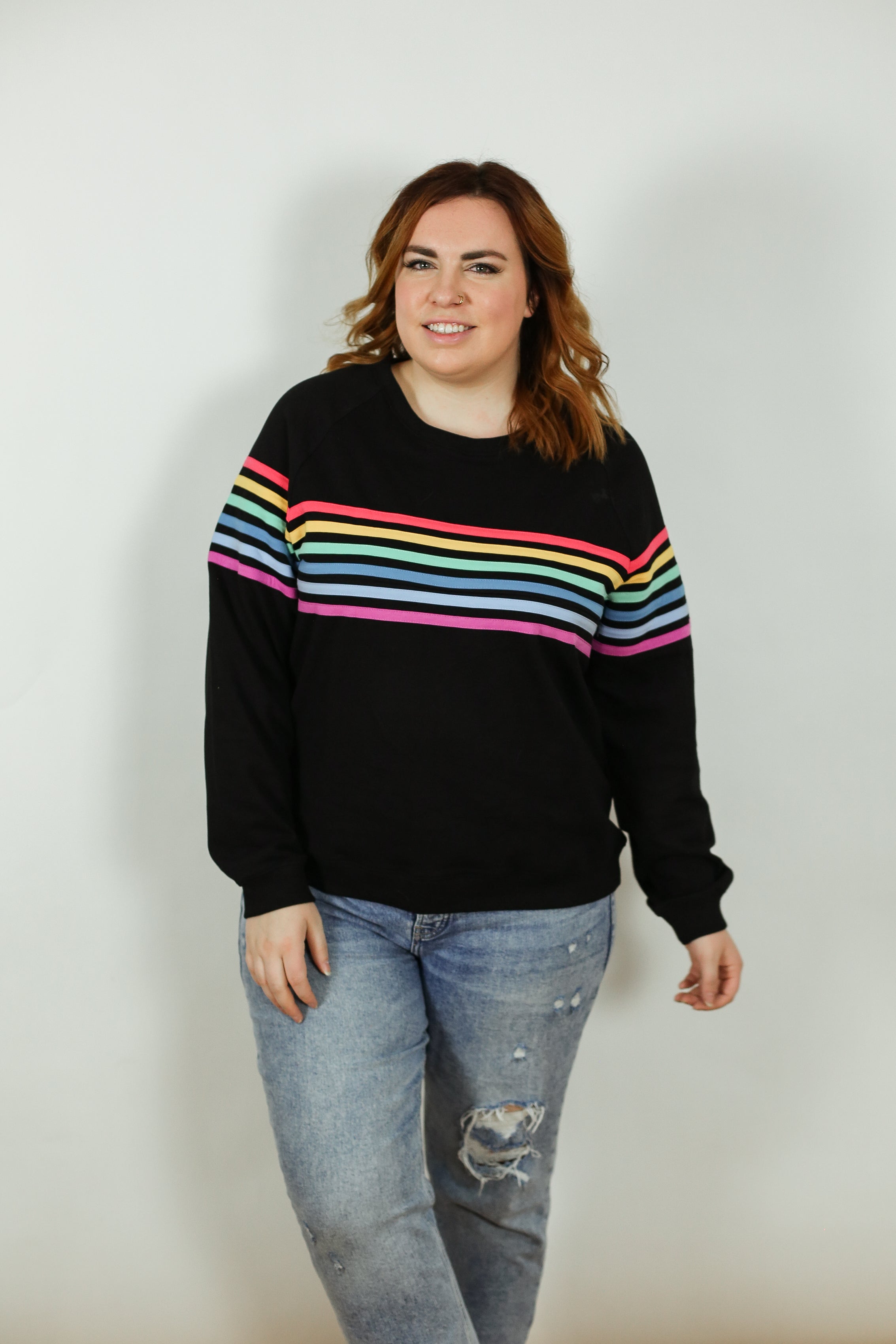 Six-Stripe Invisible Zip Nursing Sweatshirt | Movemama