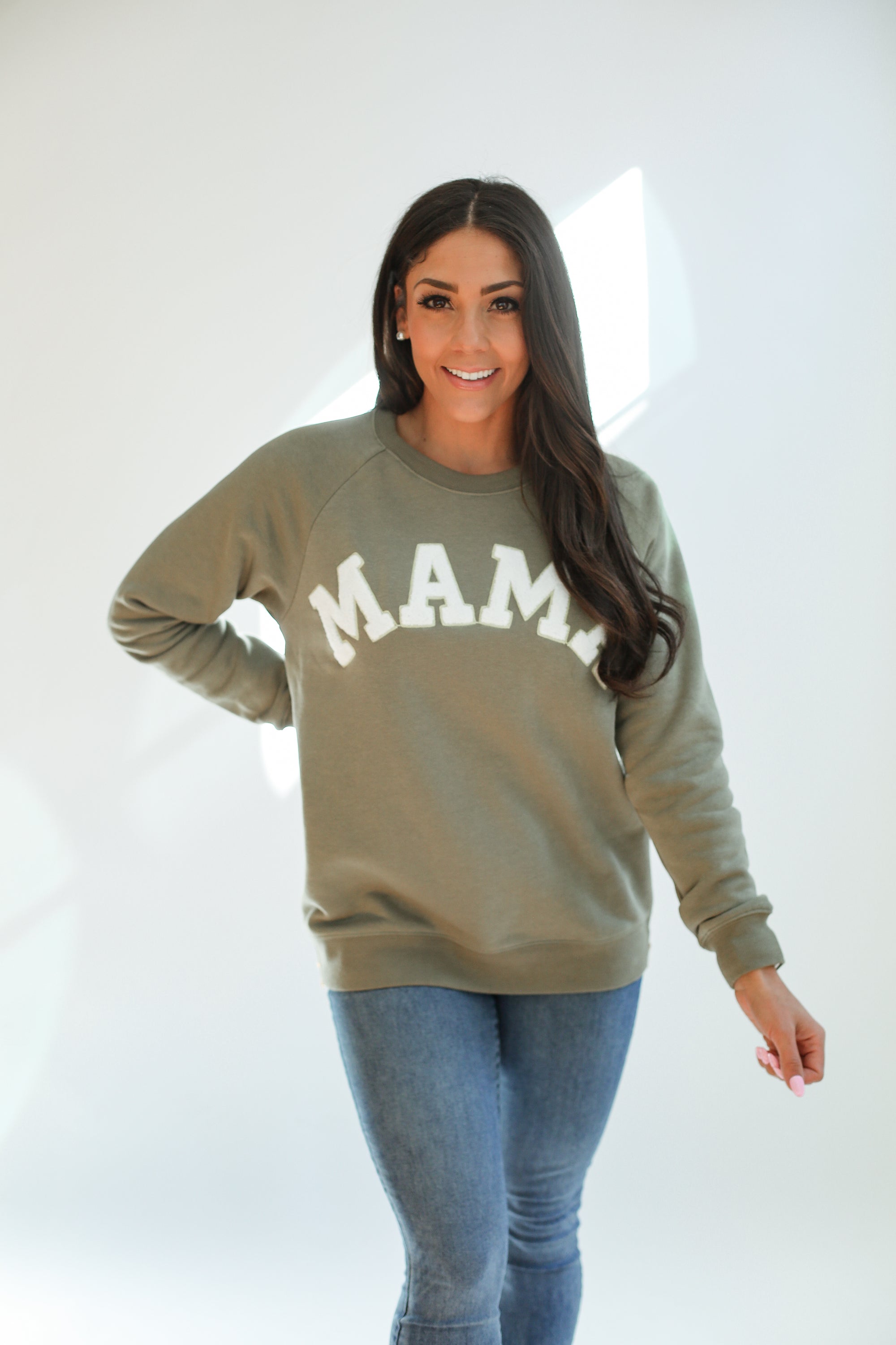 Relaxed Fit Invisible Zipper Breastfeeding Sweatshirt with Piping - Movemama
