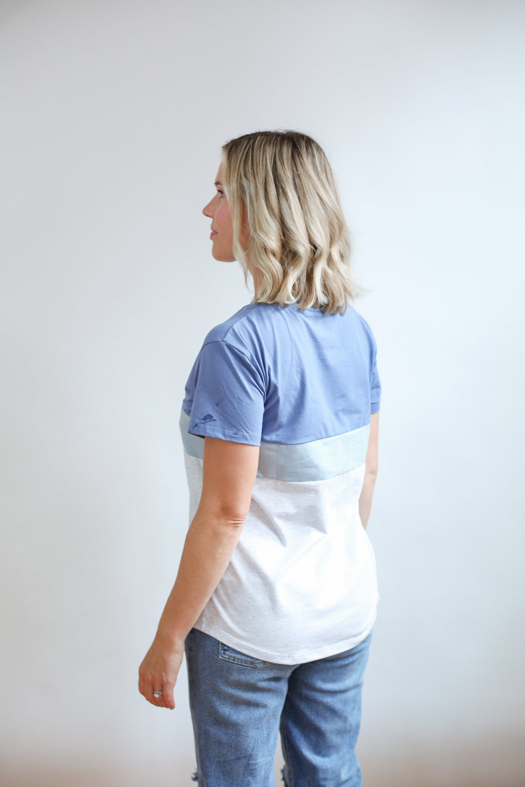 Classic Fit Invisible Zip Breastfeeding Tee
